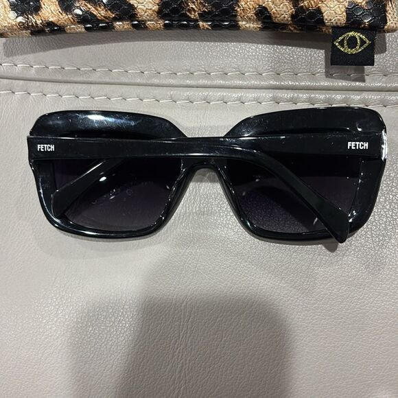 Fetch “Gabriella Onyx” Polarized Sunglasses